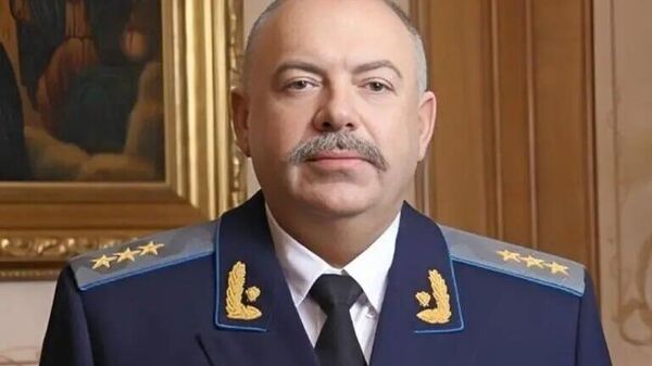 У задержанного во Франции экс-генпрокурора генпрокурора Украины изъяли 90 тысяч евро наличными, около трех килограммов золота и 18 часов элитных марок общей стоимостью более одного миллиона евро