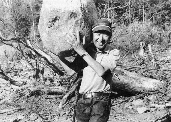 Акиро Куросава на съёмках фильма Дерсу Узала