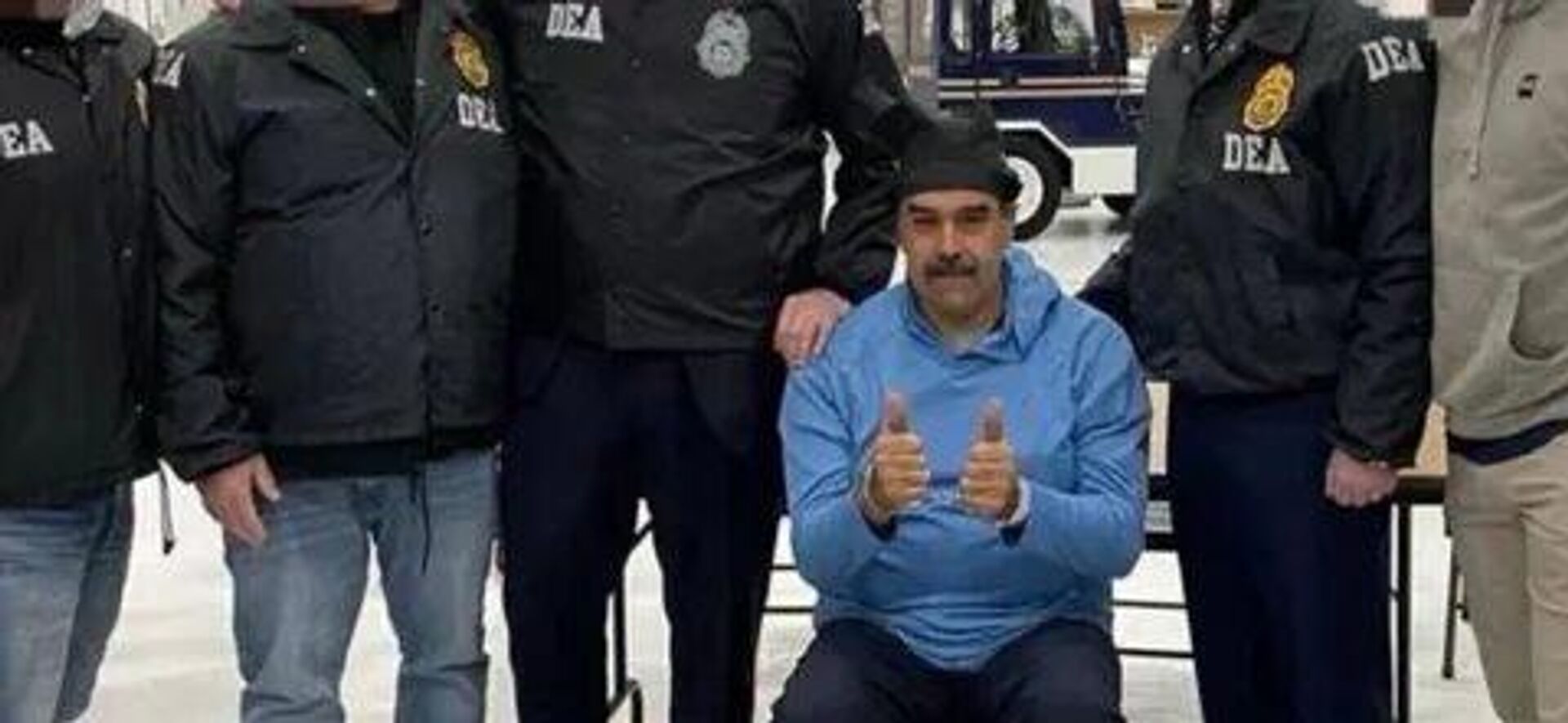 Мадуро в плену - РИА Новости, 1920, 05.01.2026