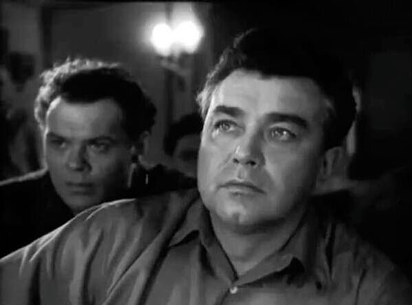 Михаил Кузнецов. Кадр из фильма ЧП Михаил Кузнецов. Кадр из фильма ЧП