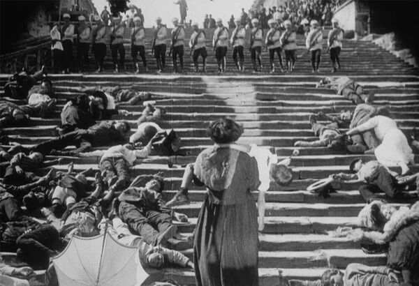 Броненосец Потёмкин. Кадр из фильма Броненосец Потёмкин. Кадр из фильма