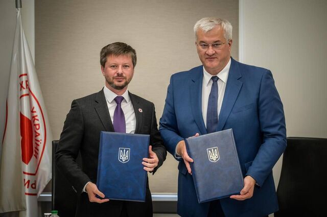 Сибига украинской аморальности. Без креста на шее против Красного Креста