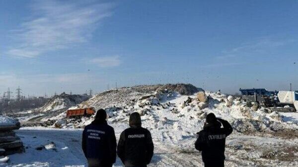 Полиция подтвердила обыски в мэрии Днепропетровска по подозрению в коррупции на работе мусорных полигонов