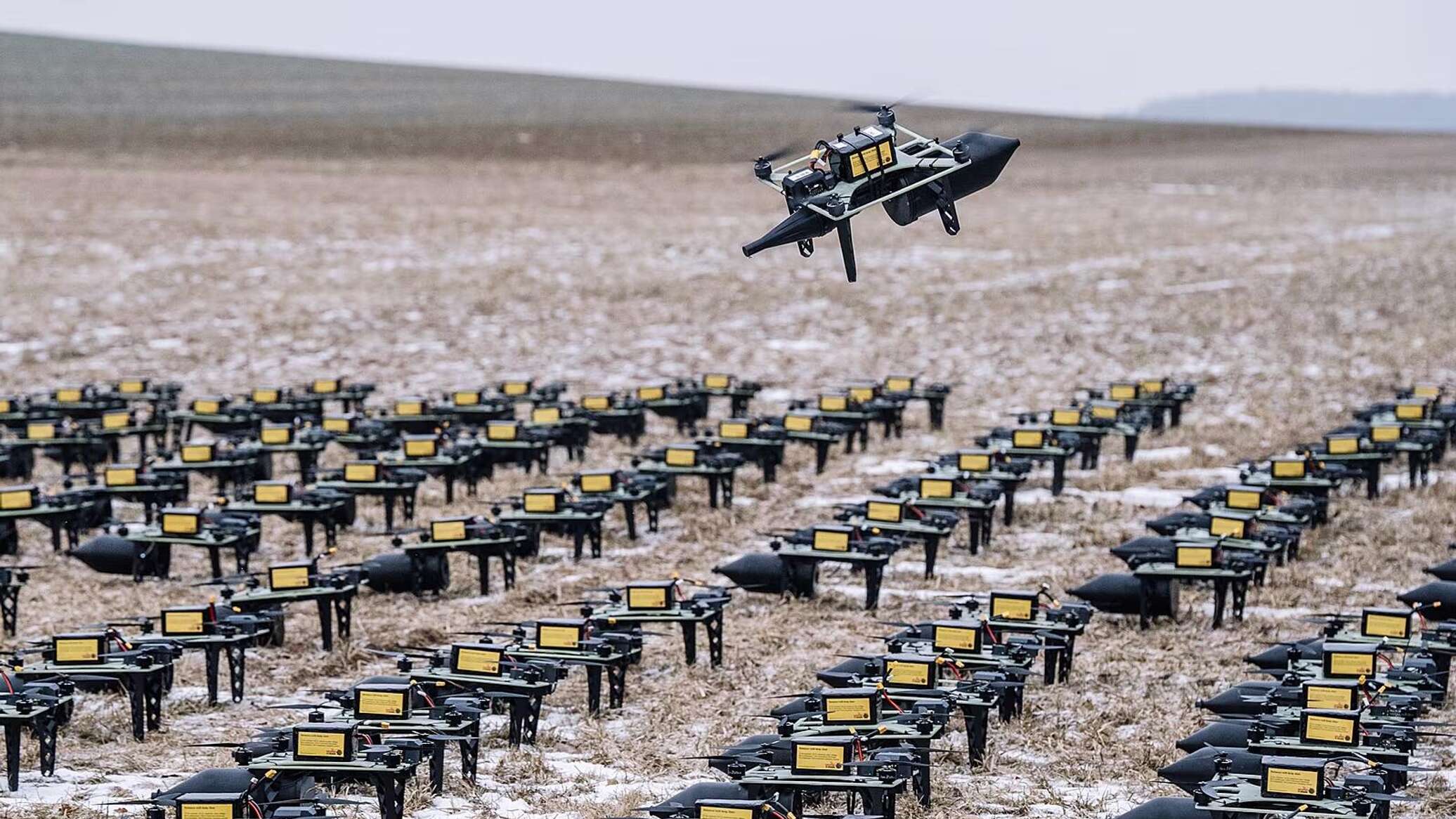 В Чехии разработан FPV-дрон с оптоволоконным управлением.