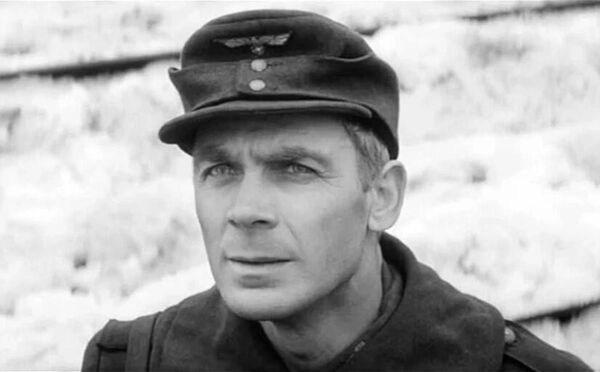 Владимир Заманский в фильме Проверка на дорогах