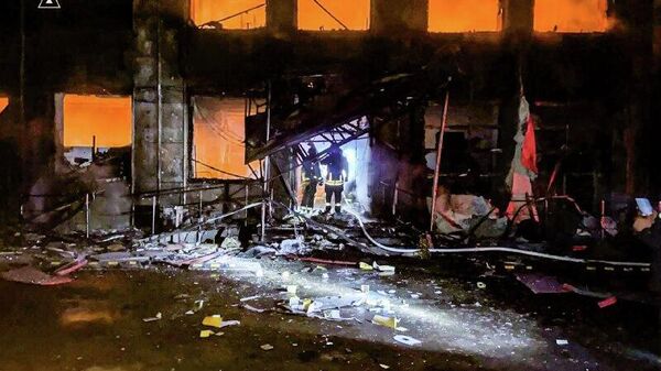 В Харьковской области со вчерашнего по сегодняшнее утро нанесено 2 удара Искандер-М, не менее 14ти ударов УМПК, 3 удара РСЗО/ОТРК и как минимум 24 удара БПЛА Герань