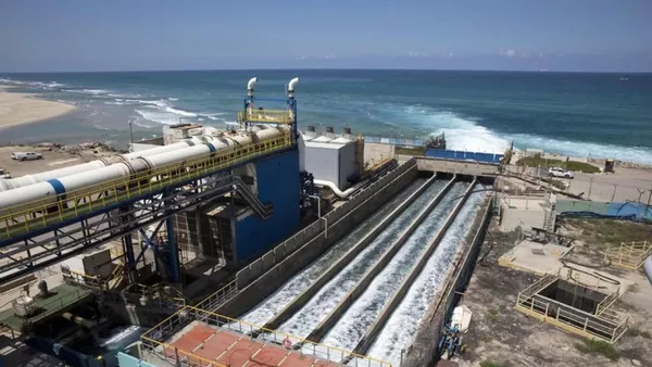 Сможет ли Азовское море напоить Донбасс?