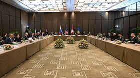 Трехсторонние переговоры РФ, США и Украины в Женеве Трехсторонние переговоры РФ, США и Украины в Женеве