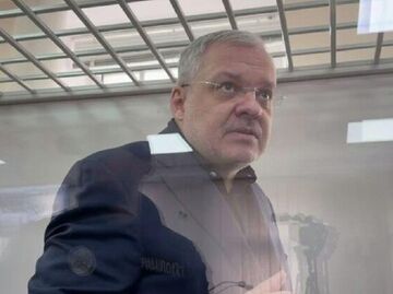 Оказалось, что Галущенко задержали, когда он ехал к ребёнку в Швейцарию