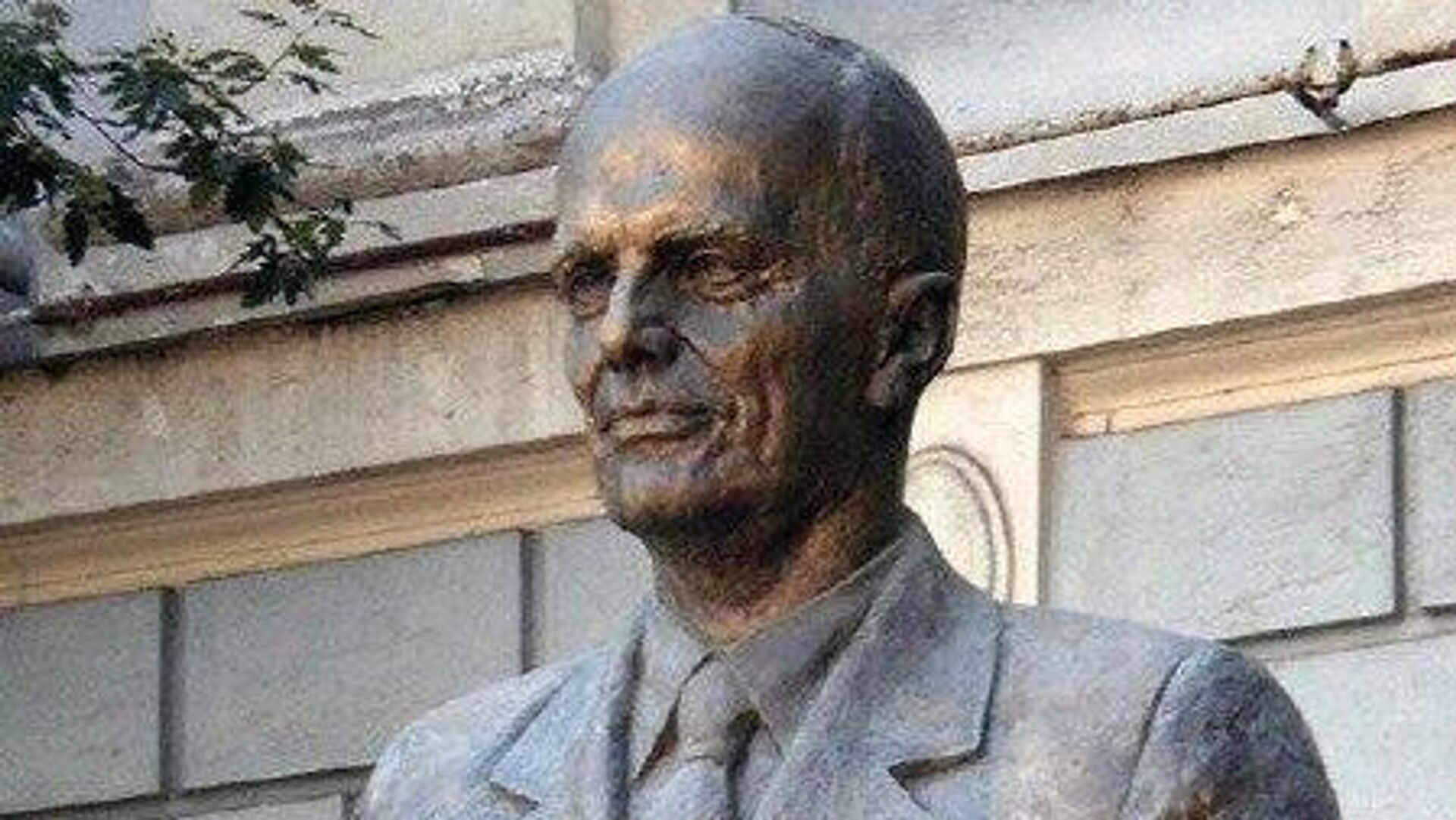 #бандеровская_оккупация: в Киеве изуродовали бюст академика Бориса Патона #бандеровская_оккупация: в Киеве изуродовали бюст академика Бориса Патона - РИА Новости, 1920, 25.02.2026