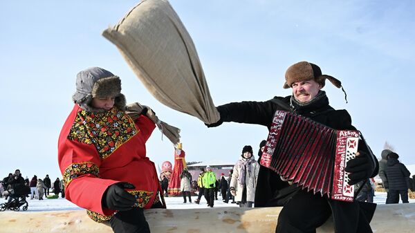 Празднование Масленицы в России