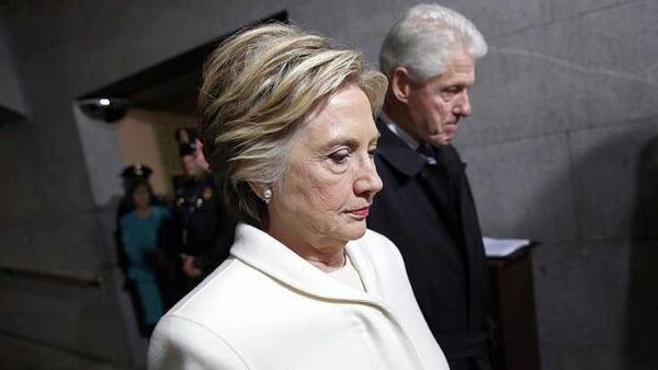 Клинтоны сегодня