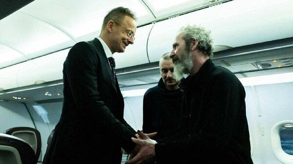 МИД Украины назвал циничным освобождение Россией пленных венгров по просьбе венгерского министра Сийярто МИД Украины назвал циничным освобождение Россией пленных венгров по просьбе венгерского министра Сийярто