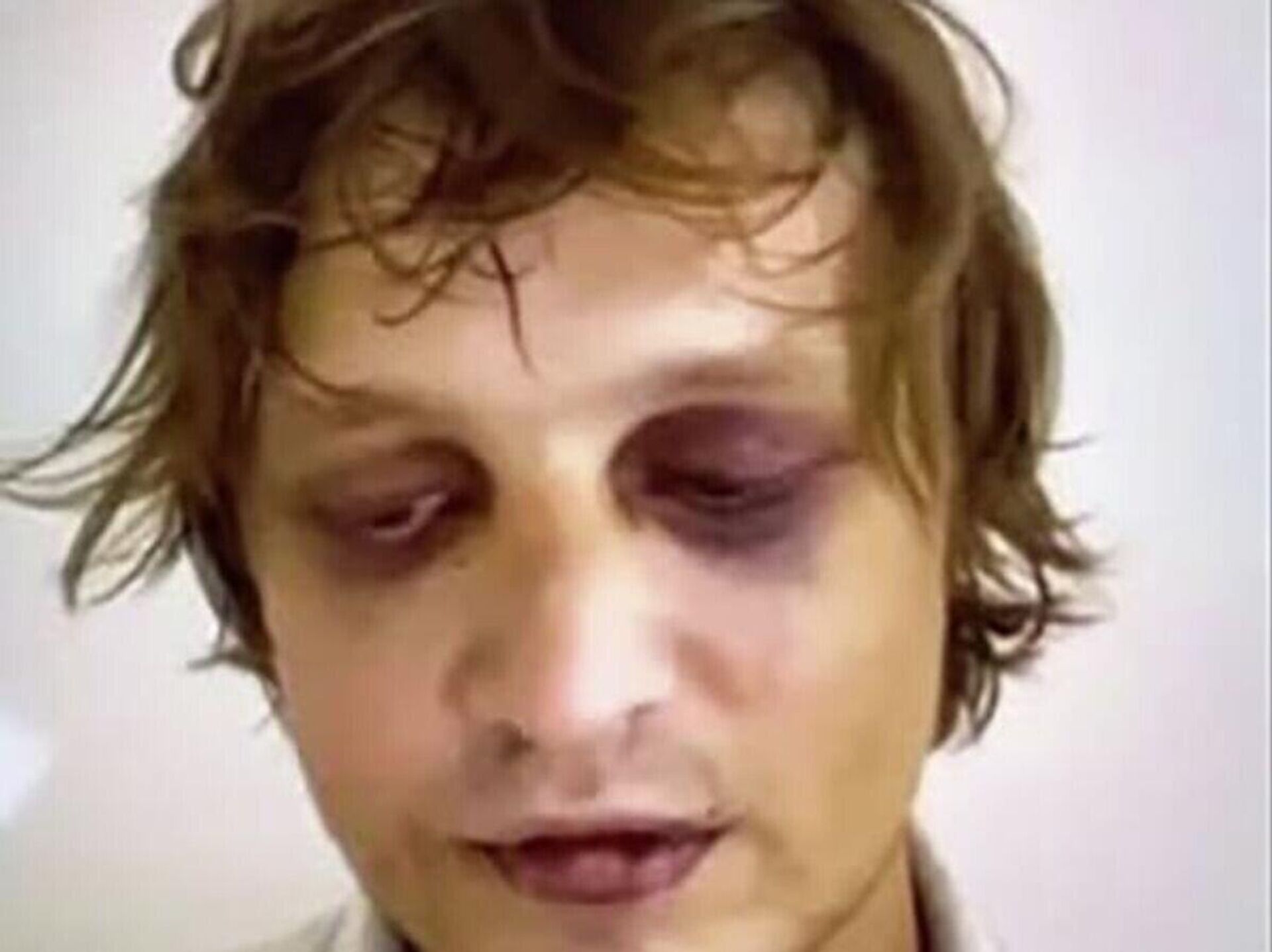 Кадр видео с похищенным Игорем Комаровым - РИА Новости, 1920, 09.03.2026