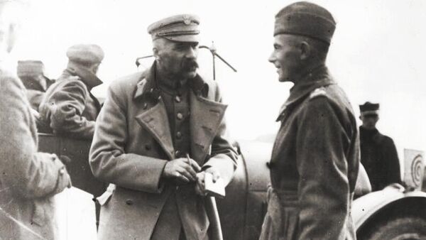 Юзеф Пилсудский и Рыдз-Смиглы во время советско-польской войны. 1920 год