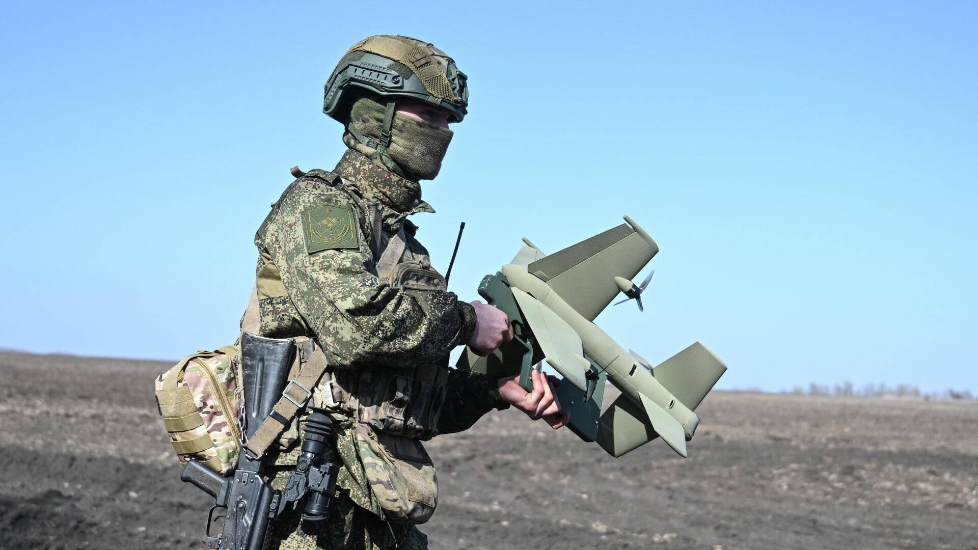 Боевое дежурство ЗРК Бук-М3 группировки войск Центр на Добропольском направлении СВО - РИА Новости, 1920, 14.03.2026