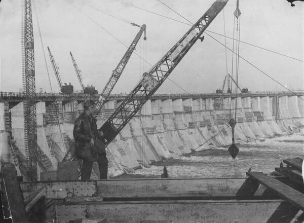 Строительство Днепрогэс, 1931 год Строительство Днепрогэс, 1931 год