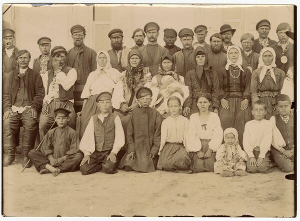 Жители Екатеринославской губернии. Из коллекции Ф. Волкова