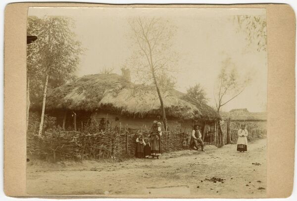 Этнография. Здания. Киевская область. Из коллекции Ф. Волкова