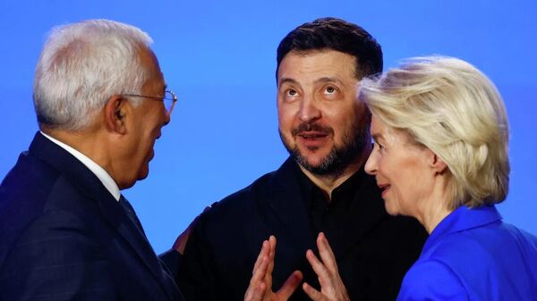 Зеленский запросил перемирие на Пасху