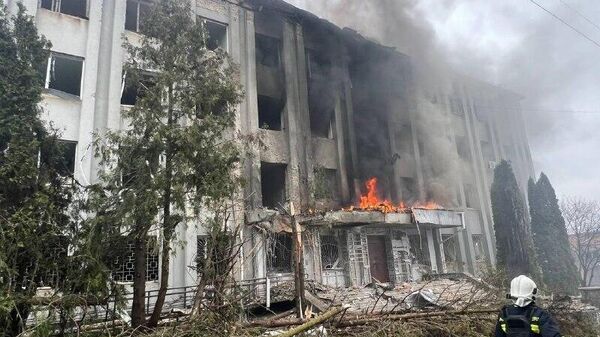 В Сумах был прилёт по зданию ТЦК, — местные СМИ