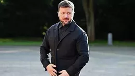 Зеленский в фирменном прикиде