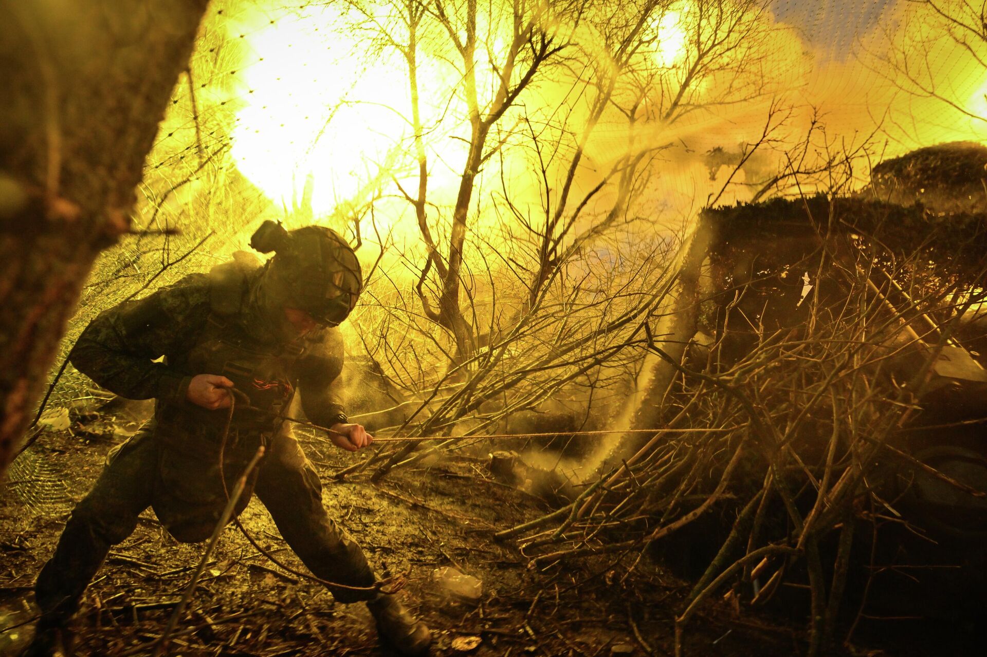 Боевая работа расчета пушки Гиацинт-С группировки войск Центр на Добропольском направлении СВО - РИА Новости, 1920, 07.04.2026