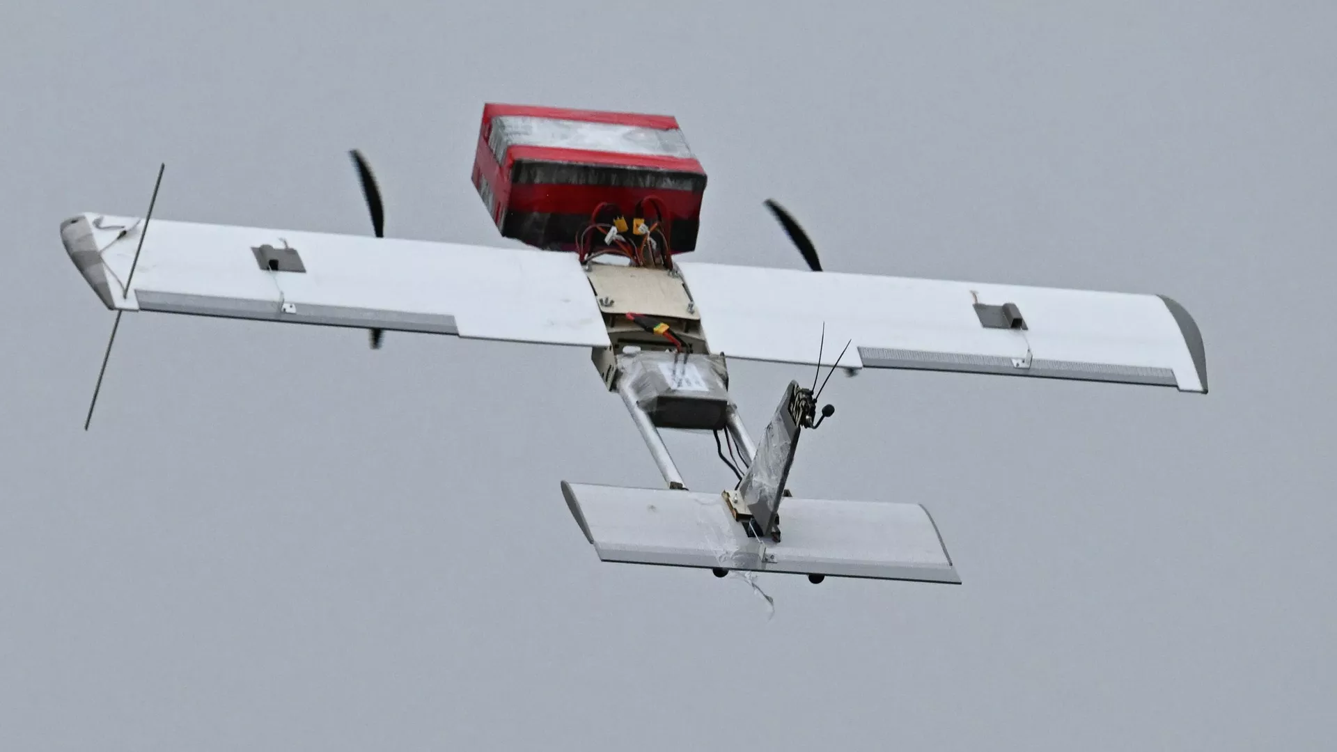 Боевая работа расчета БПЛА группировки войск Центр на Добропольском направлении СВО - РИА Новости, 1920, 07.04.2026