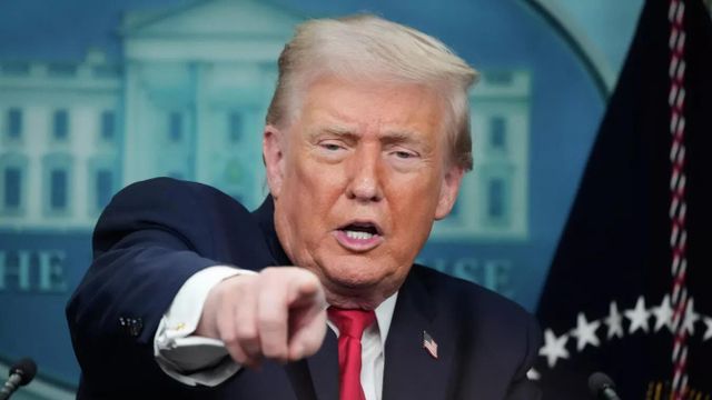 © AP / Mark Schiefelbein / Президент США Дональд Трамп Иранская авантюра Трампа в свете Стратегии национальной безопасности США