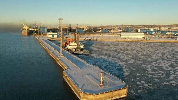 Морской порт Усть-Луга