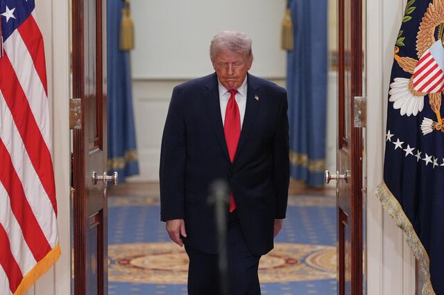 © AP / Alex Brandon А что, если Трамп на самом деле сошёл с ума? Странная болезнь президента США или