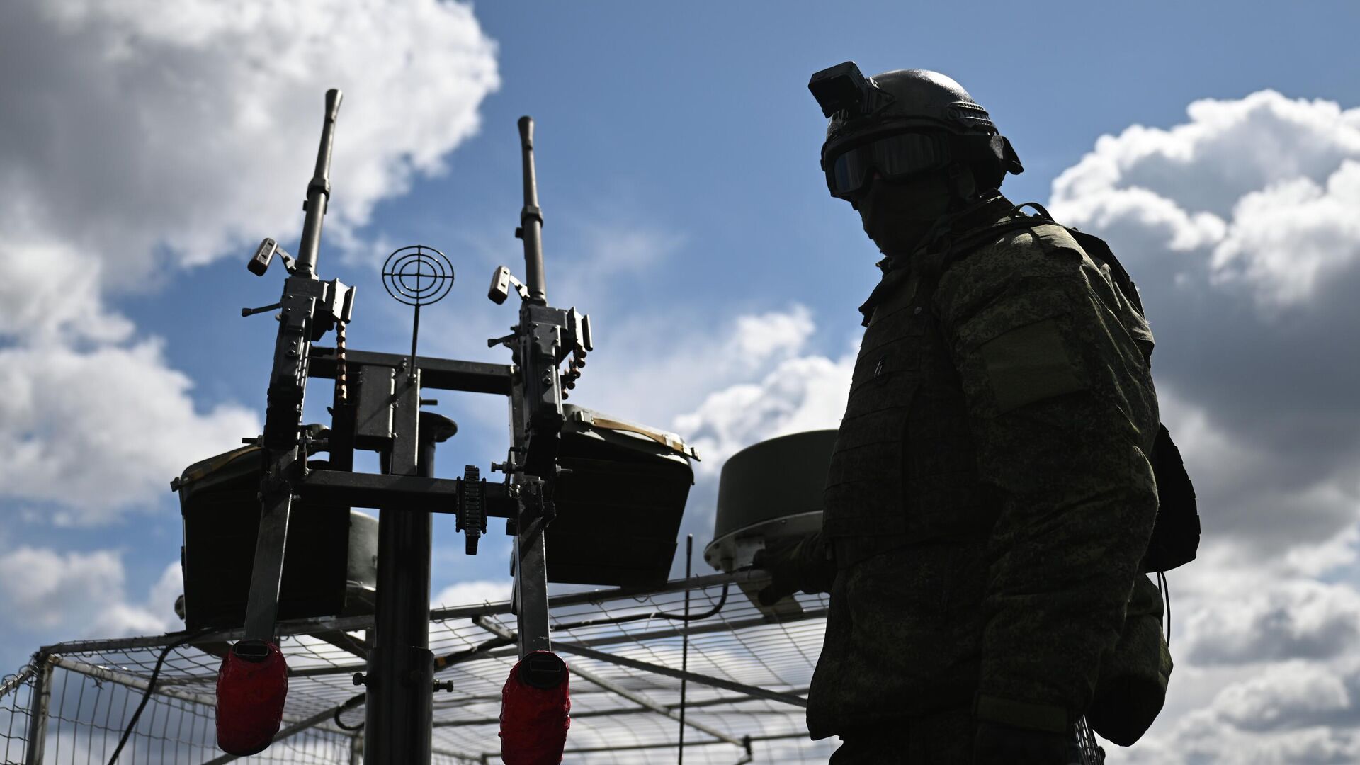   - РИА Новости, 1920, 18.04.2026