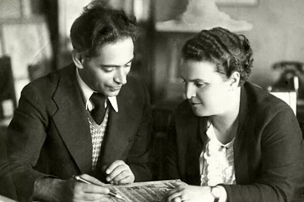 Рабочий и колхозница. Борис Иофан и Вера Мухина во время работы над проектом для Всемирной выставки в Париже, 1937 год