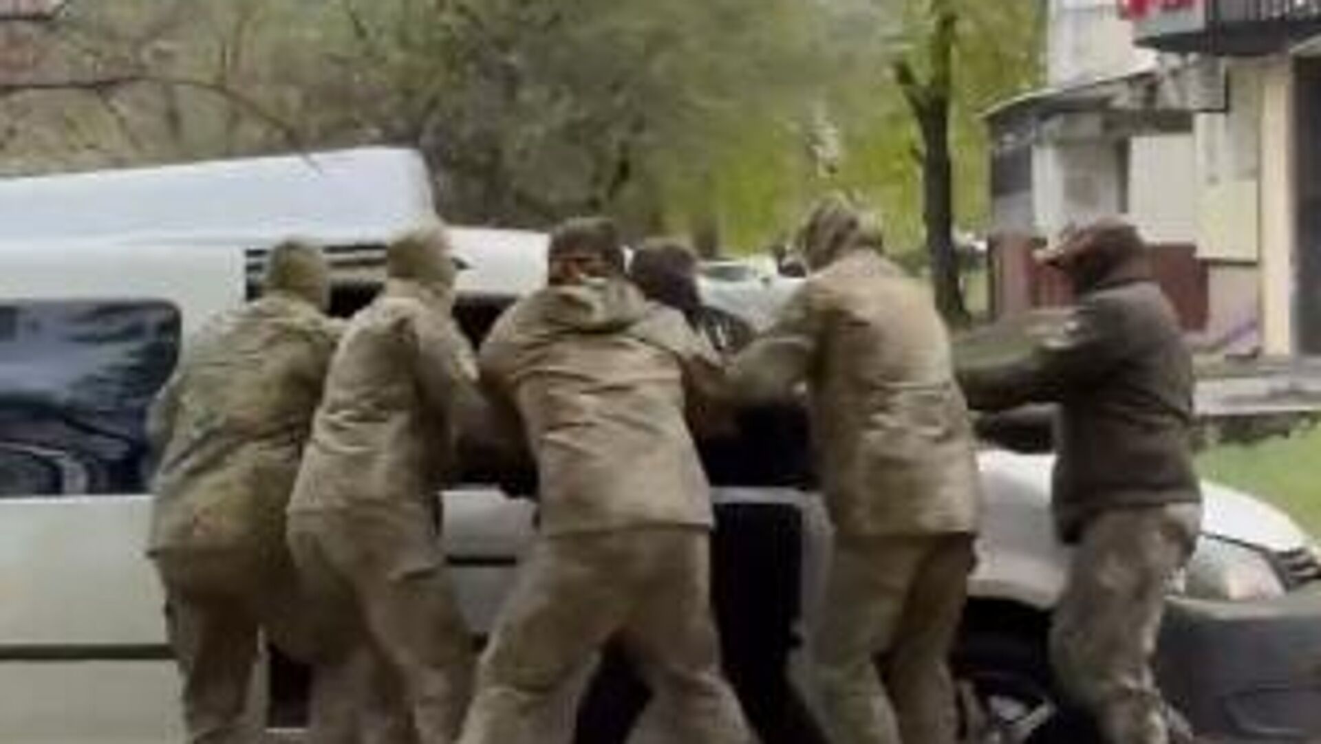 ТЦК схватили украинца - РИА Новости, 1920, 25.04.2026