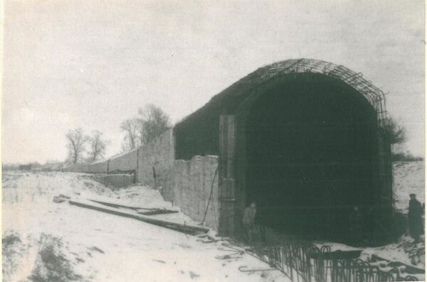 Достроенный участок Строительства НКПС №1. Послевоенное фото из соцсетей