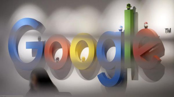 Россиян предупредили об отключении входа через Apple и Google уже в июле