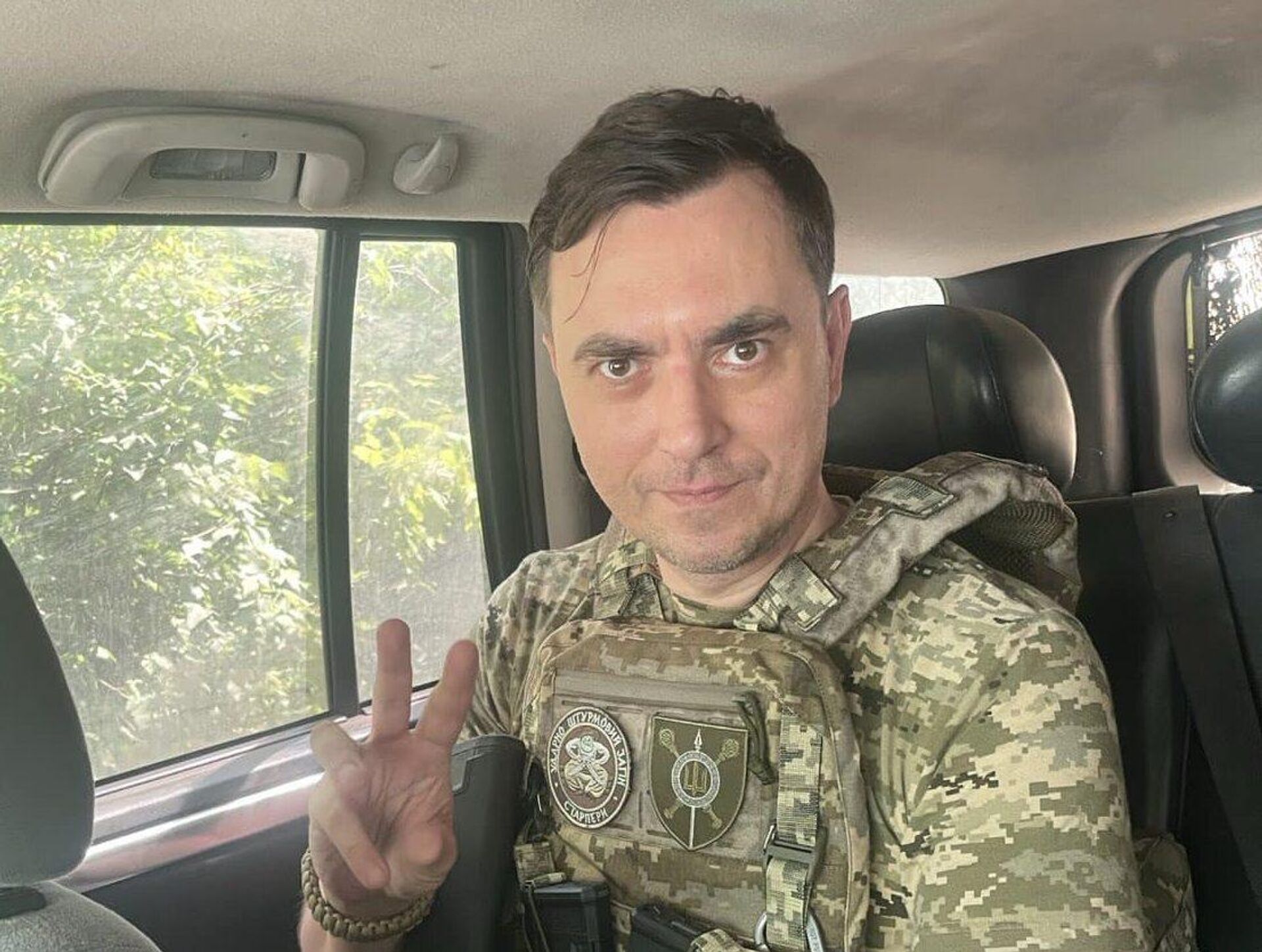Порохобот* и экс-министр Омелян получил подозрение за уклонение от службы - РИА Новости, 1920, 14.05.2026