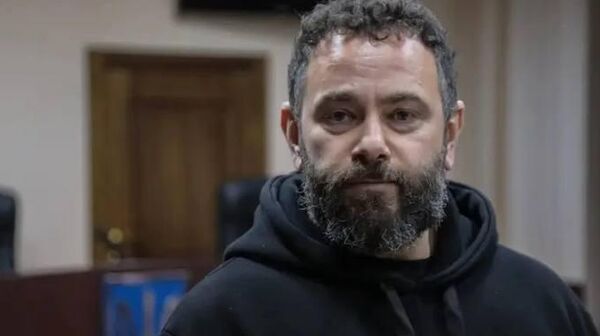 Дубинскому продлили содержание в СИЗО за пропаганду из камеры