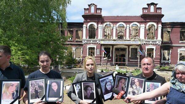 Иностранные журналисты посетили Старобельск и Луганск