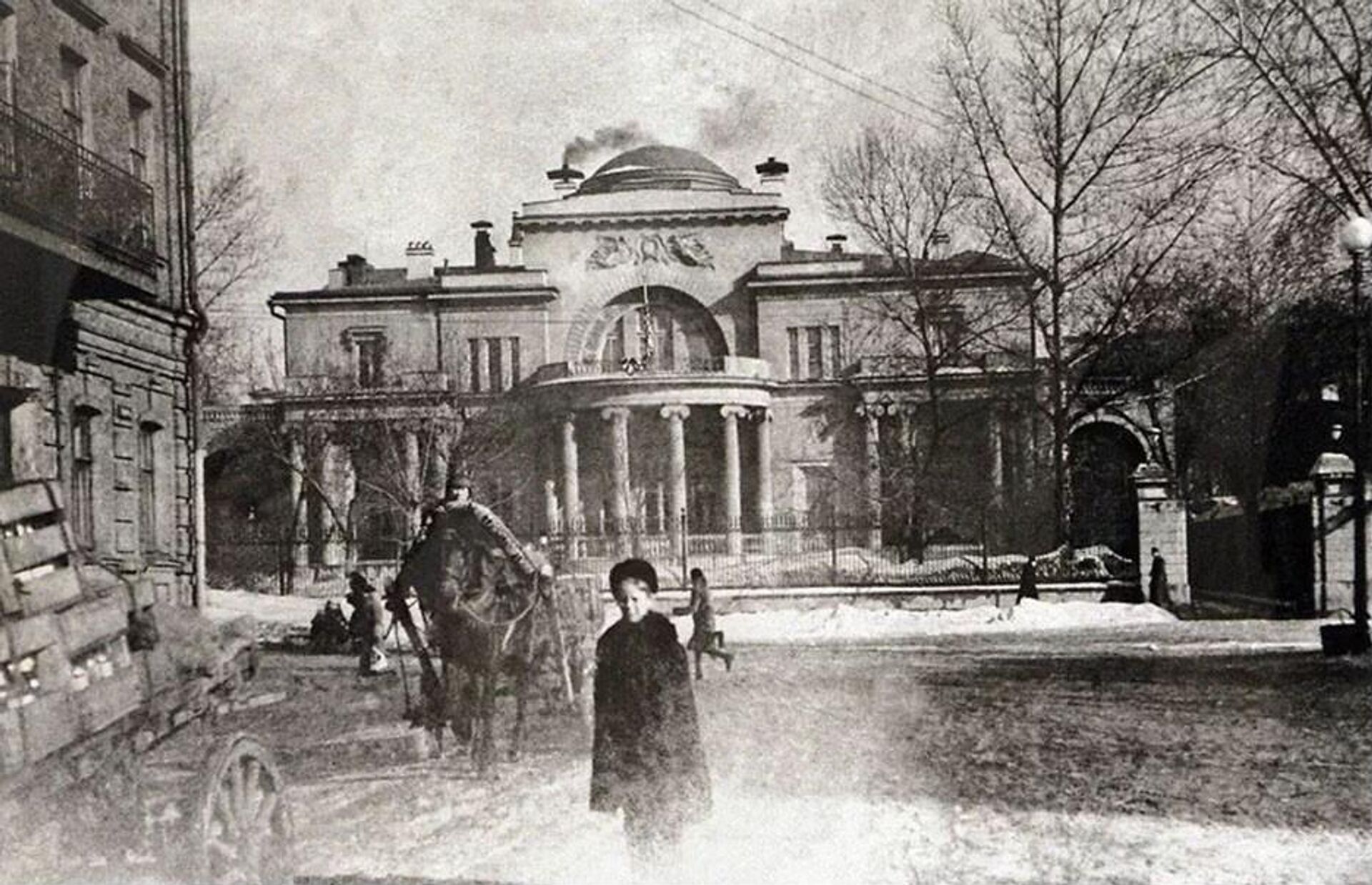 Спасо-хаус в 1937 году. Фото Эмлен Найт-Дэвис - дочери второго посла США в СССР Джозефа Дэвиса  - РИА Новости, 1920, 05.06.2026