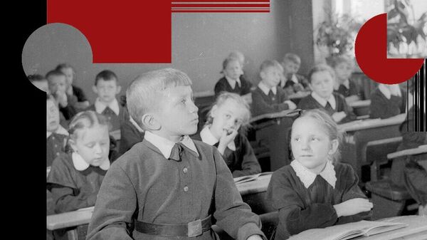 Занятия в школе. Ленинград, 1956 год Занятия в школе. Ленинград, 1956 год
