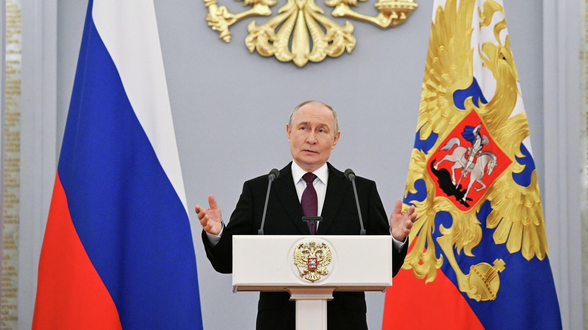 Встреча Владимира Путина с выпускниками вузов силовых ведомств - РИА Новости, 1920, 24.06.2026