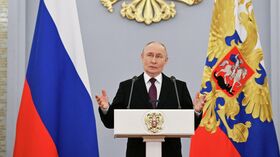 Встреча Владимира Путина с выпускниками вузов силовых ведомств Встреча Владимира Путина с выпускниками вузов силовых ведомств