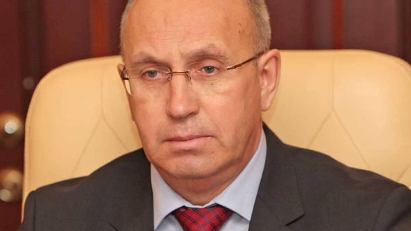 В Киеве СБУ задержала за госизмену экс-министра топлива и энергетики Республики Крым Сергея Колобова