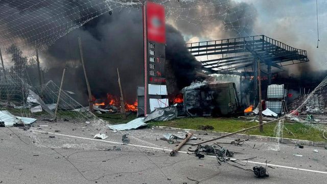 © telegram ukr_2025_ru / В Харькове была атакована очередная АЗС, сообщает местная полиция