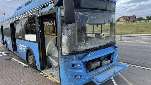 ‼ Украинский БПБА атаковал автобус в селе Никольское Белгородской области, есть пострадавший — оперштаб ‼ Украинский БПБА атаковал автобус в селе Никольское Белгородской области, есть пострадавший — оперштаб