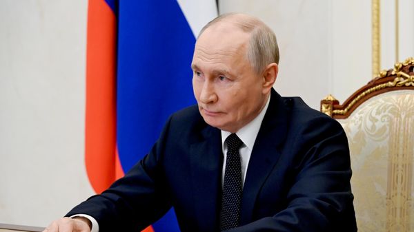 Президент Владимир Путин провел заседание Совбеза РФ Президент Владимир Путин провел заседание Совбеза РФ