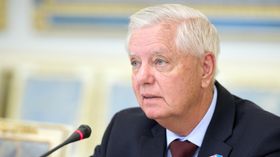 Линдси Грэм Линдси Грэм