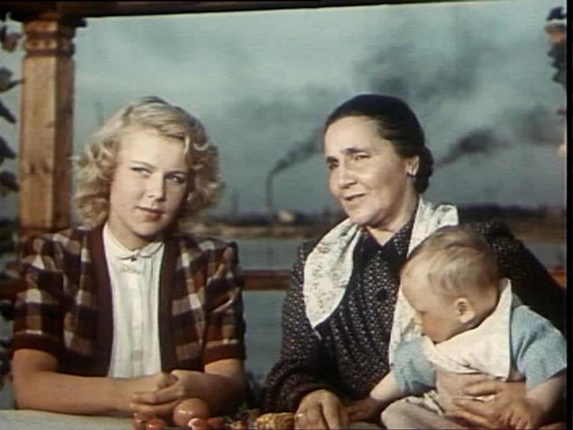 Лариса Кронберг. Кадр из фильма Большая семья, 1954 год Лариса Кронберг. Кадр из фильма Большая семья, 1954 год - РИА Новости, 1920, 19.07.2026