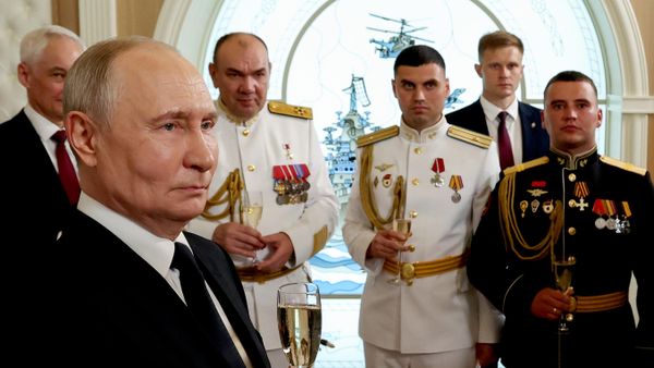 Рабочая поездка президента Владимира Путина в Санкт-Петербург 